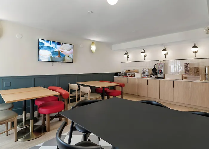 Inn Bob - Boutique On Budget